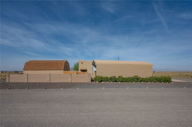 7478 E Turtle Bank Drive, Kingman, AZ 86401