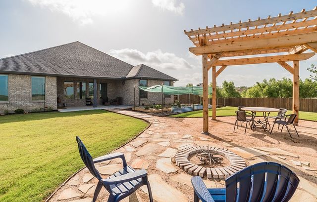 10316 Stockyard Court, Venus, TX 76084