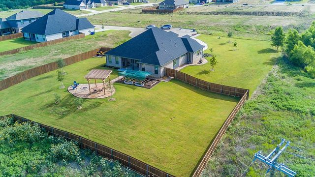 10316 Stockyard Court, Venus, TX 76084