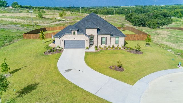 10316 Stockyard Court, Venus, TX 76084
