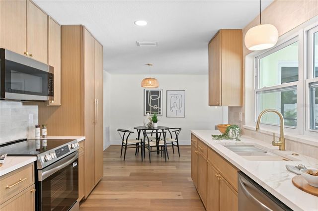 1664 WHITEWOOD DRIVE, Clearwater, FL 33756