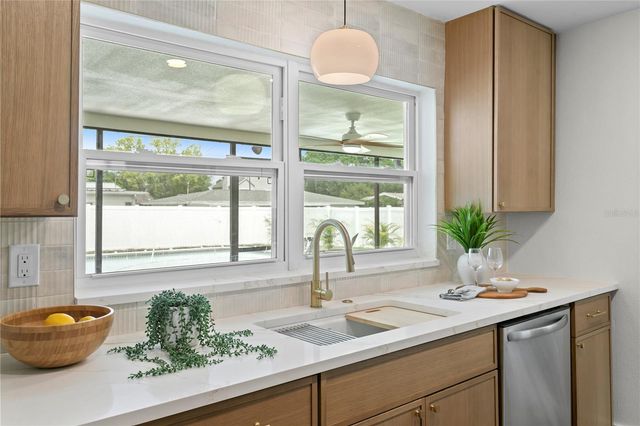 1664 WHITEWOOD DRIVE, Clearwater, FL 33756