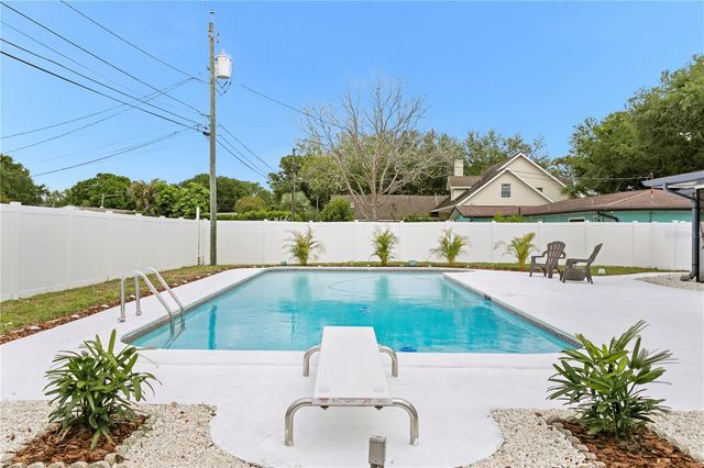 1664 WHITEWOOD DRIVE, Clearwater, FL 33756