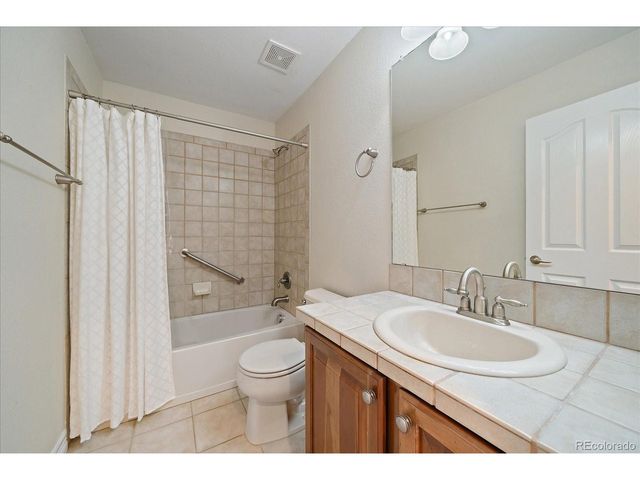 7534 S Addison Way W, Aurora, CO 80016