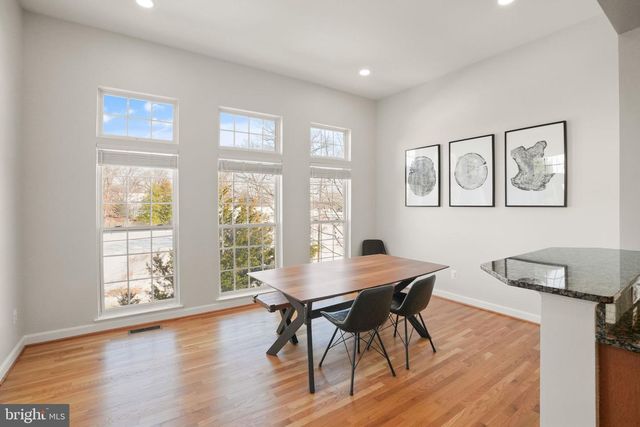 7204 GRAY HEIGHTS CT, Alexandria, VA 22315