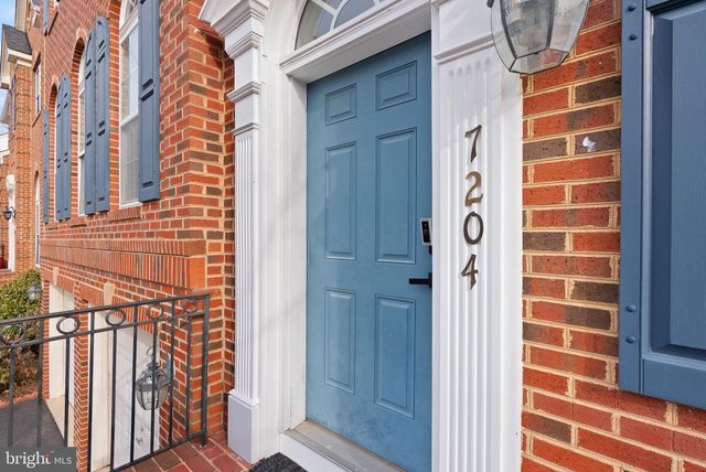 7204 GRAY HEIGHTS CT, Alexandria, VA 22315