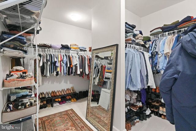 7204 GRAY HEIGHTS CT, Alexandria, VA 22315