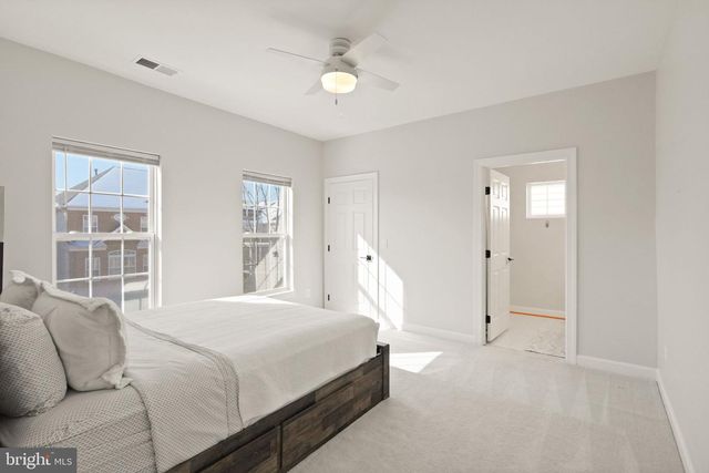 7204 GRAY HEIGHTS CT, Alexandria, VA 22315