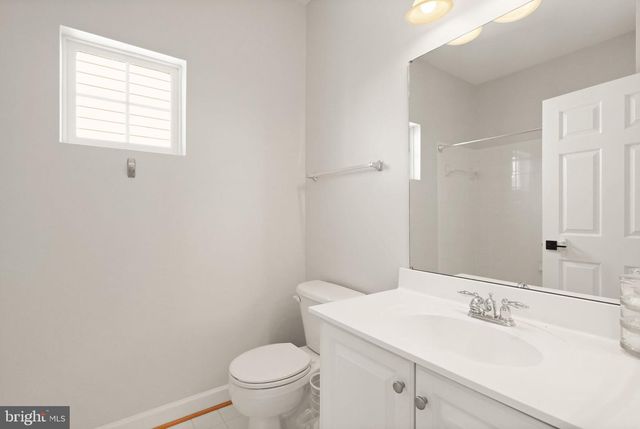 7204 GRAY HEIGHTS CT, Alexandria, VA 22315