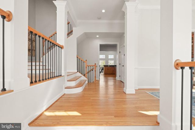 7204 GRAY HEIGHTS CT, Alexandria, VA 22315