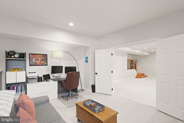 7204 GRAY HEIGHTS CT, Alexandria, VA 22315