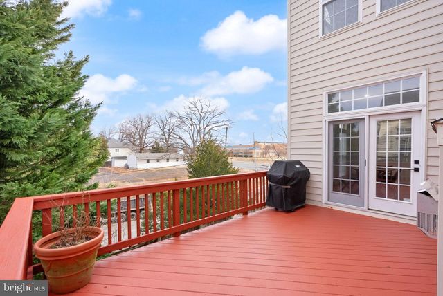 7204 GRAY HEIGHTS CT, Alexandria, VA 22315