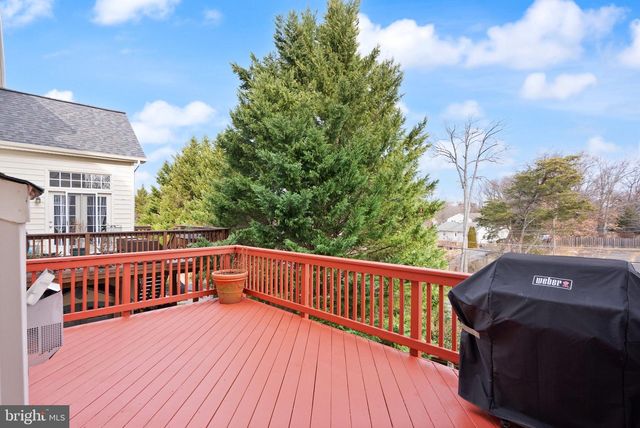 7204 GRAY HEIGHTS CT, Alexandria, VA 22315