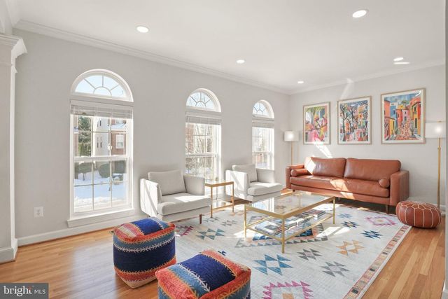 7204 GRAY HEIGHTS CT, Alexandria, VA 22315