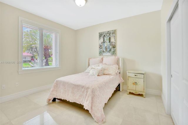 7261 SW 120th Ave, Miami, FL 33183