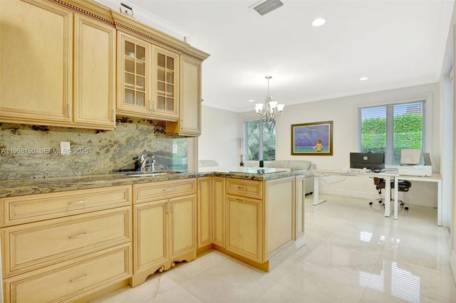 7261 SW 120th Ave, Miami, FL 33183