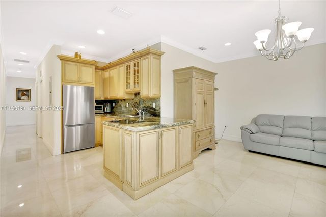 7261 SW 120th Ave, Miami, FL 33183