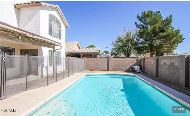 8255 W WILLOW Avenue, Peoria, AZ 85381