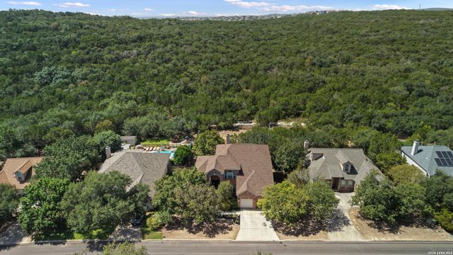 7614 MOSS BROOK DR, San Antonio, TX 78255