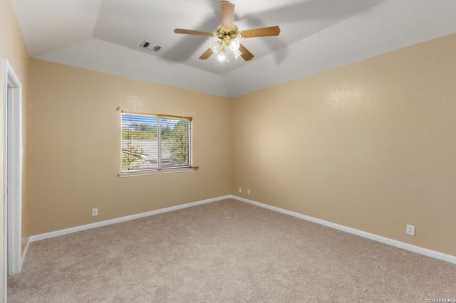 7614 MOSS BROOK DR, San Antonio, TX 78255