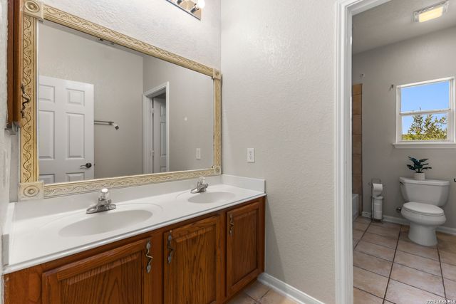 7614 MOSS BROOK DR, San Antonio, TX 78255
