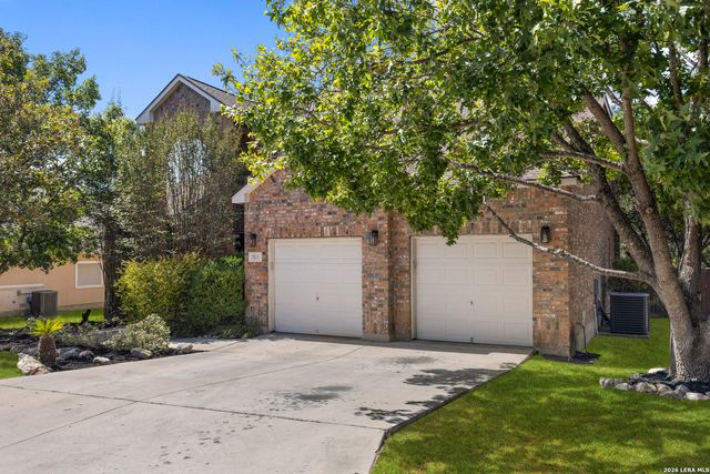 7614 MOSS BROOK DR, San Antonio, TX 78255