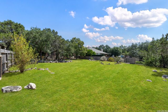 7614 MOSS BROOK DR, San Antonio, TX 78255