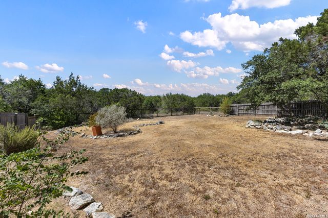 7614 MOSS BROOK DR, San Antonio, TX 78255