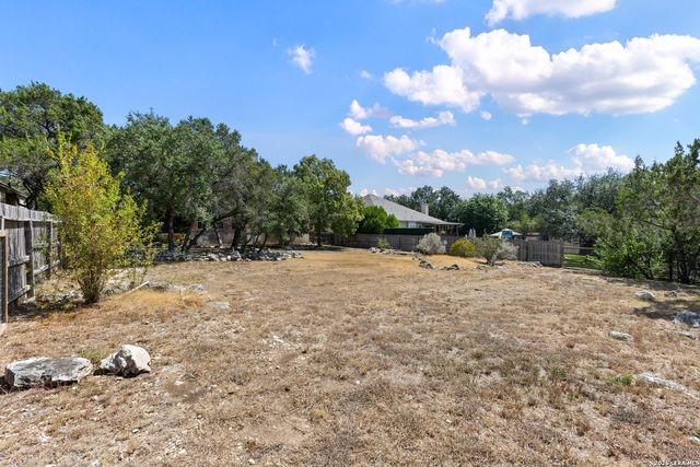 7614 MOSS BROOK DR, San Antonio, TX 78255