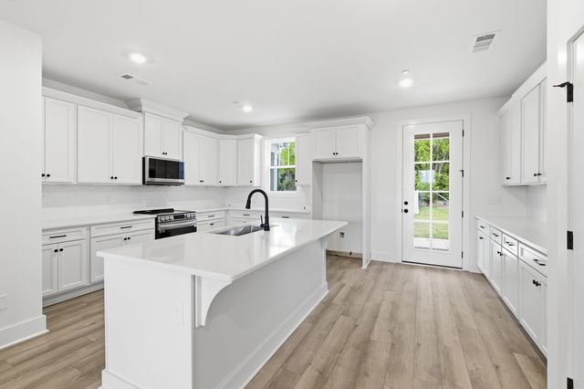 116 Nearwater Place, Hendersonville, TN 37075