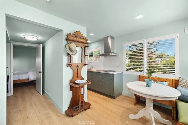 1494 Glenneyre, Laguna Beach, CA 92651