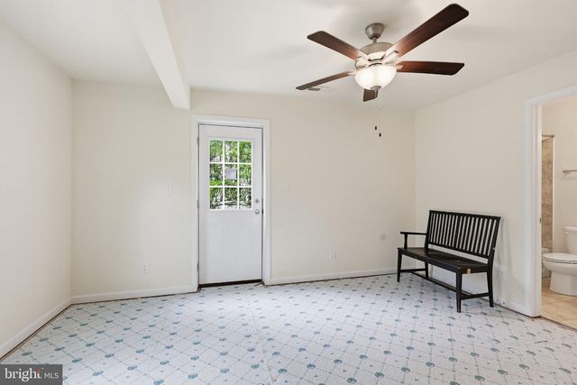 138 ROCKY RUN RD, Fredericksburg, VA 22406