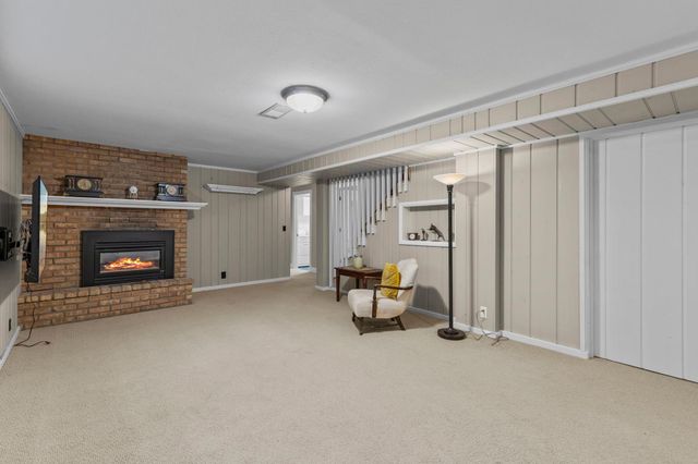 5117 Prescott Drive, Minnetonka, MN 55345
