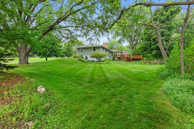 5117 Prescott Drive, Minnetonka, MN 55345