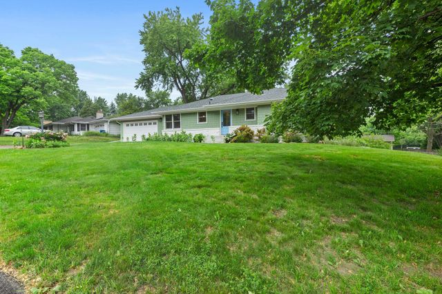 5117 Prescott Drive, Minnetonka, MN 55345