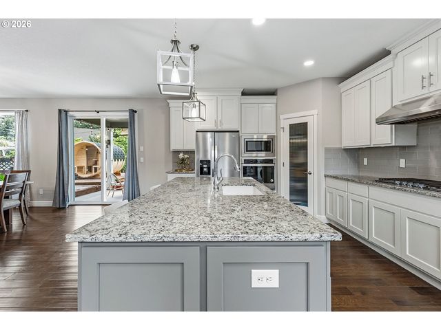 12022 Ne 56TH Ave, Vancouver, WA 98686