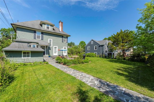 21 Barnard Avenue, Poughkeepsie, NY 12601
