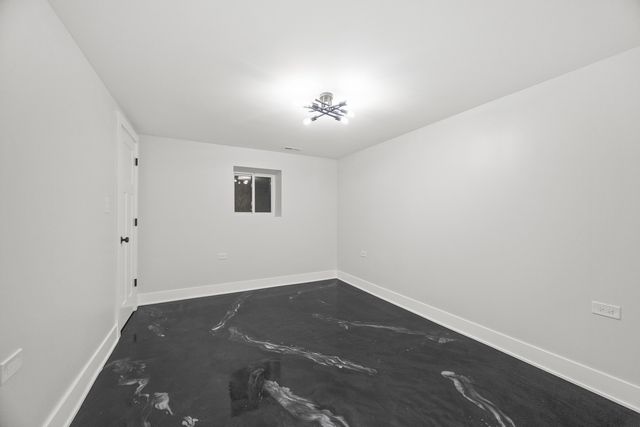 6423 S Evans Avenue, Chicago, IL 60637