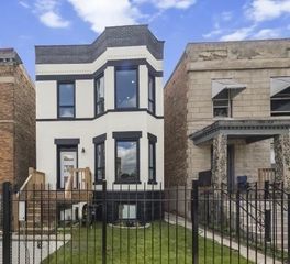 6423 S Evans Avenue, Chicago, IL 60637