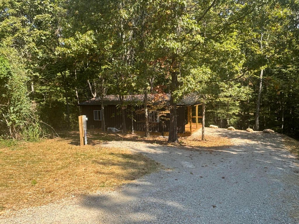 13356 Oh-374, Rockbridge, OH 43149