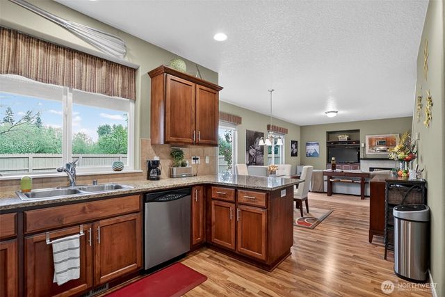 6810 NE 106th Street, Vancouver, WA 98686