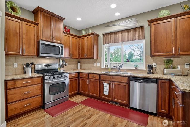 6810 NE 106th Street, Vancouver, WA 98686