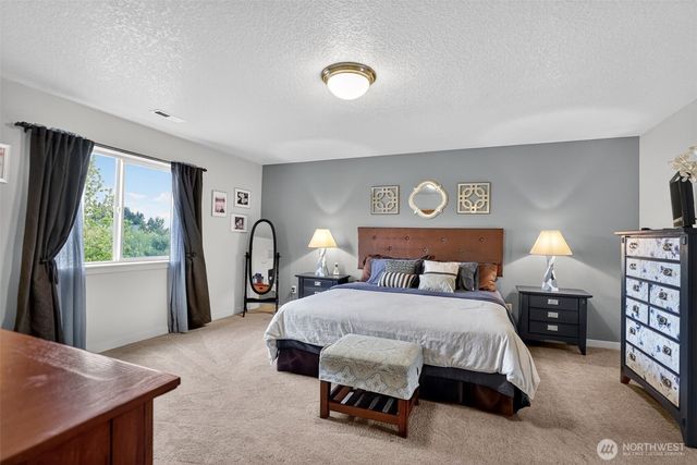 6810 NE 106th Street, Vancouver, WA 98686