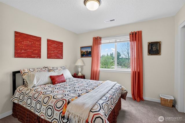 6810 NE 106th Street, Vancouver, WA 98686
