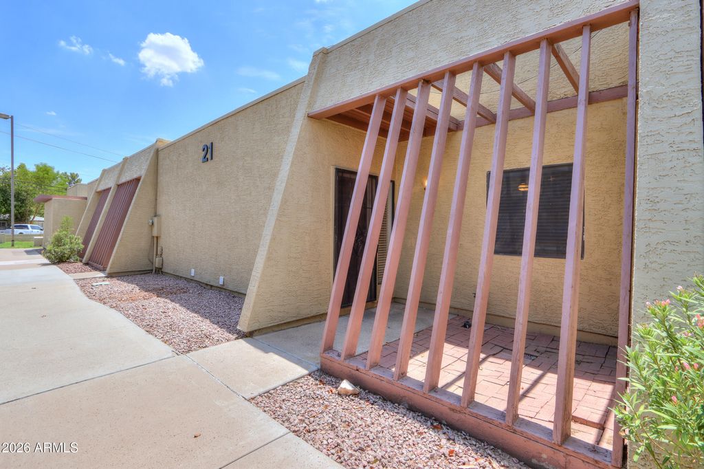 609 W 14TH Street, Tempe, AZ 85281