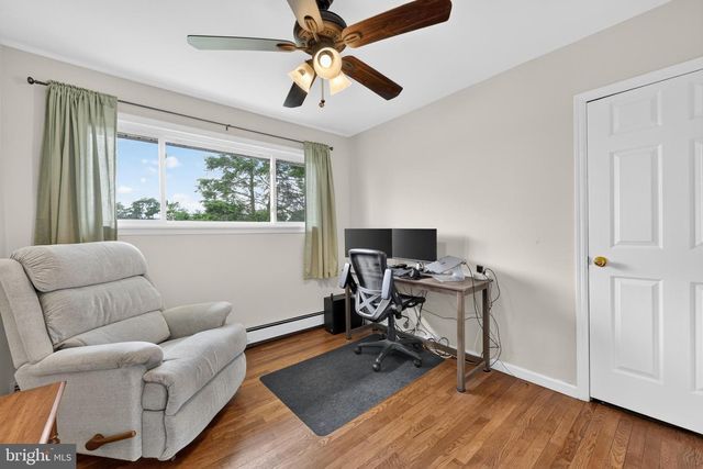 69 UPPER HILLTOP RD, Yardley, PA 19067