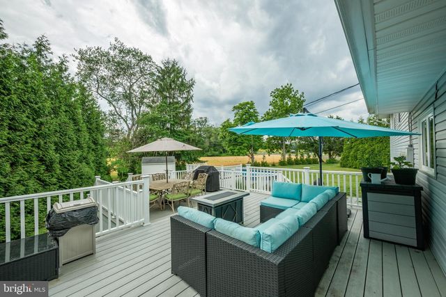 69 UPPER HILLTOP RD, Yardley, PA 19067