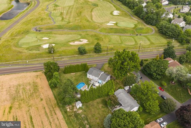 69 UPPER HILLTOP RD, Yardley, PA 19067