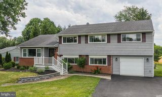 69 UPPER HILLTOP RD, Yardley, PA 19067