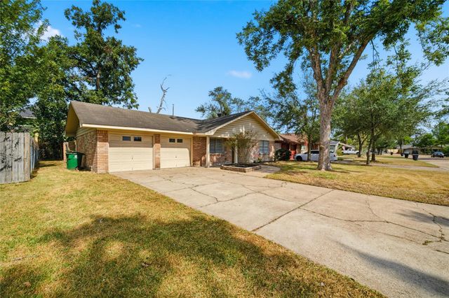 9524 Truscon Drive, Houston, TX 77080